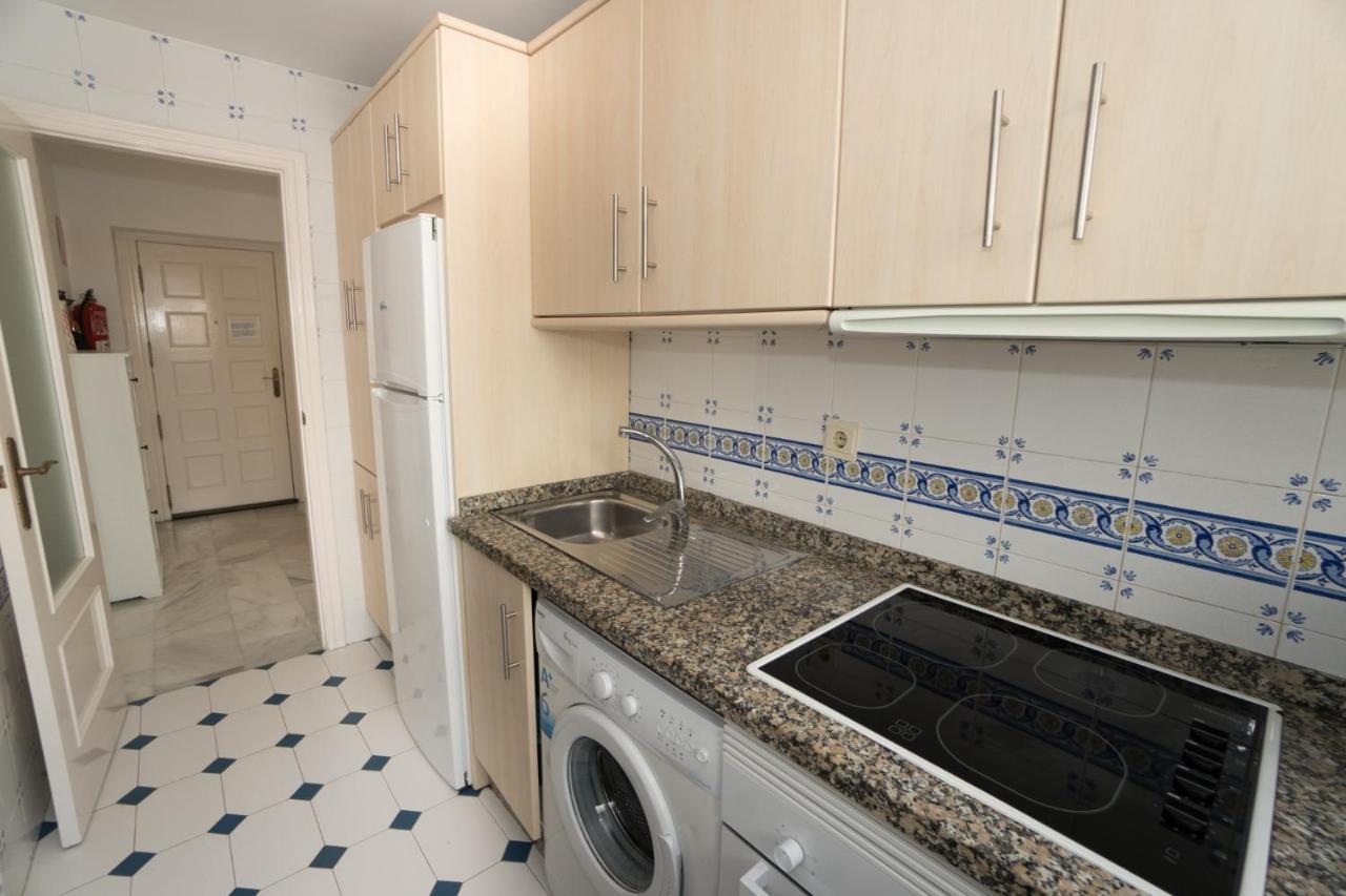 Edf. Fuentes C Bajo A Apartment Nerja Exterior foto